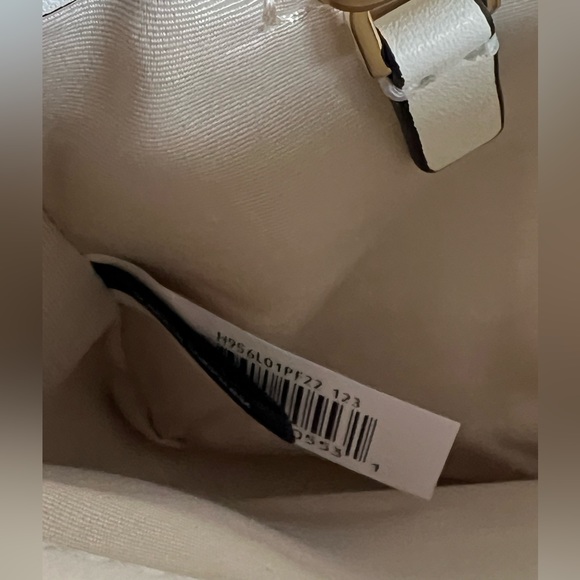 The J Marc Shoulder Bag - Picture 12 of 16